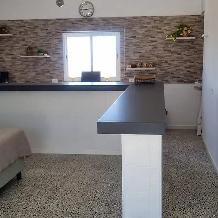 Διαμέρισμα Amplio Estudio En Arico